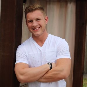 Meet your Posher, Tanner